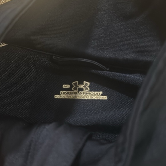 1/4 zip under armour - Picture 3 of 7